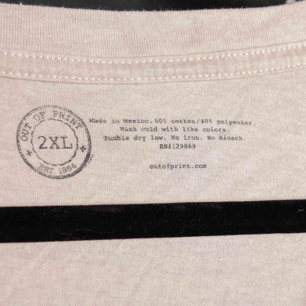 Out of Print Snuffalupugus "Books bring imagination to life" v-neck tee 2xl - Picture 3 of 4